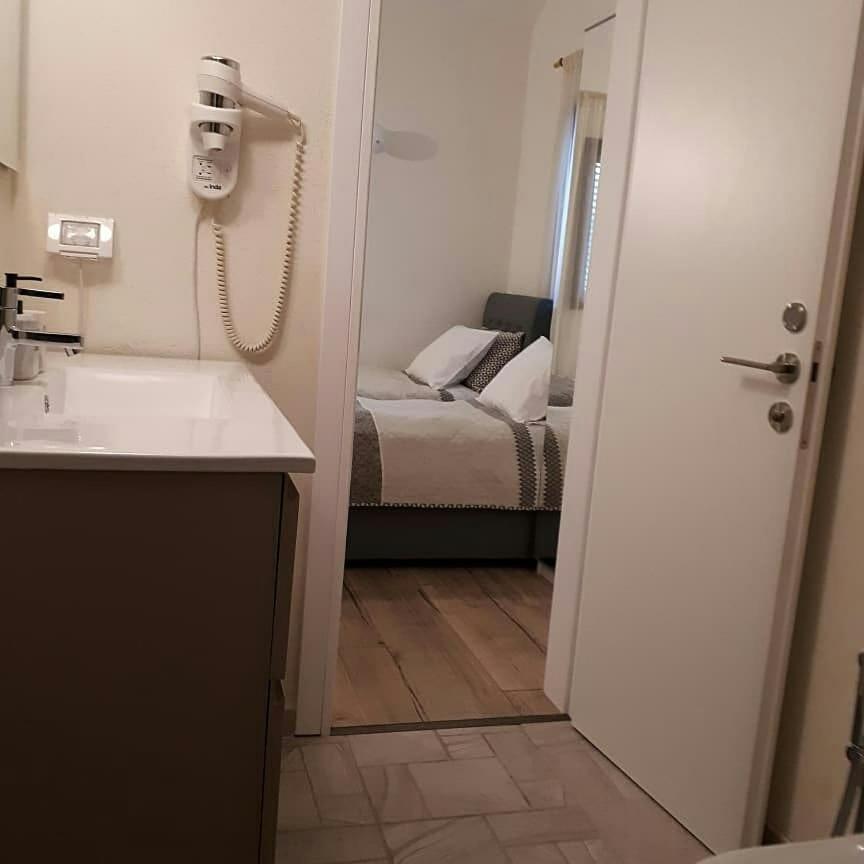 Hotel Etty'S House Petach Tikva Zewnętrze zdjęcie
